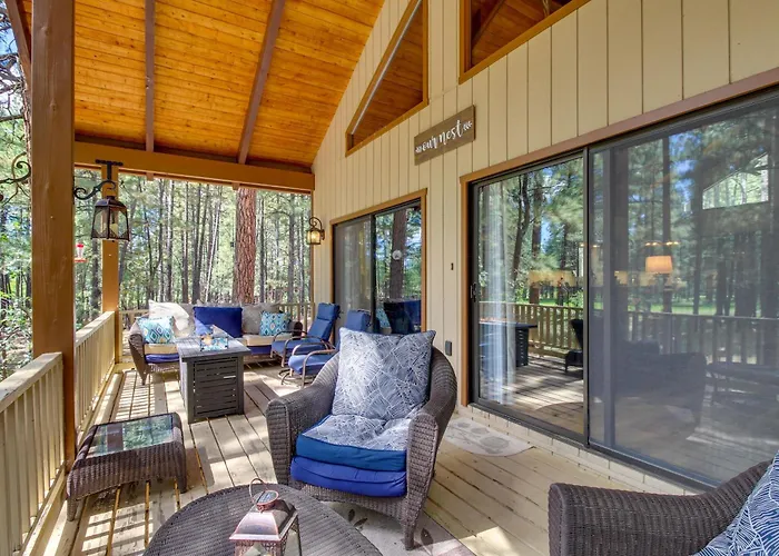 Game Room, Fire Pit, Deck: Remodeled Pinetop Holiday home